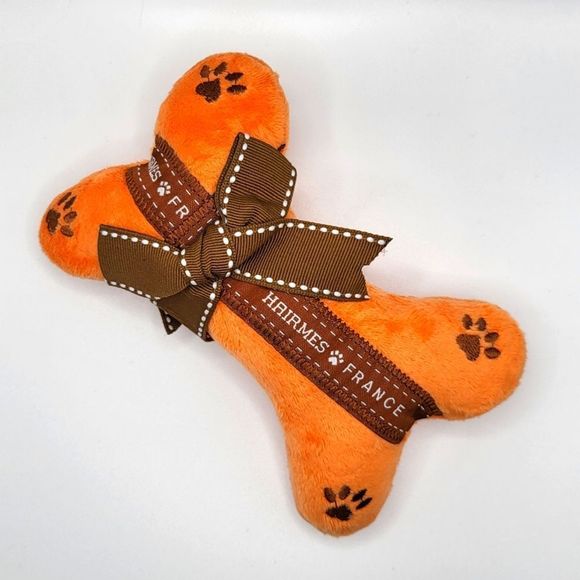 NEW Dog Bone Toy Plush Stuffed Squeaker Inside Soft Cuddles Under 20$ - Picture 4 of 5